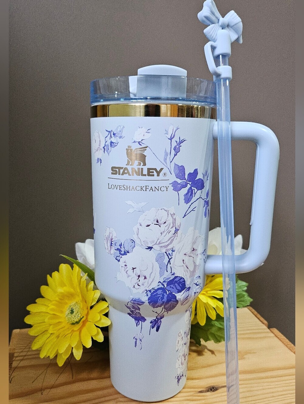 Stanley Blue Floral 40oz Tumbler - Picture 5 of 5